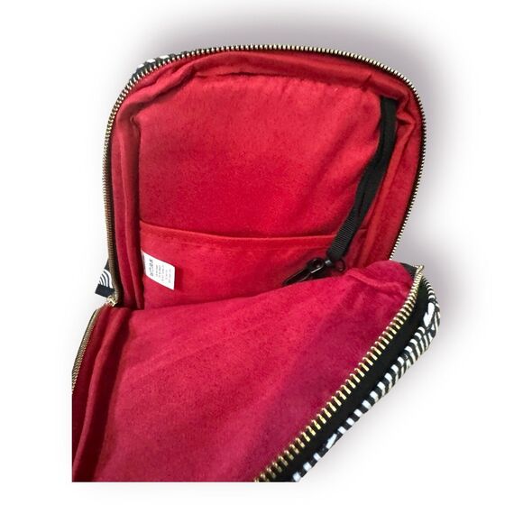 Hitman Money Counter - White Ripple Crossbody Sling - Picture 4 of 6